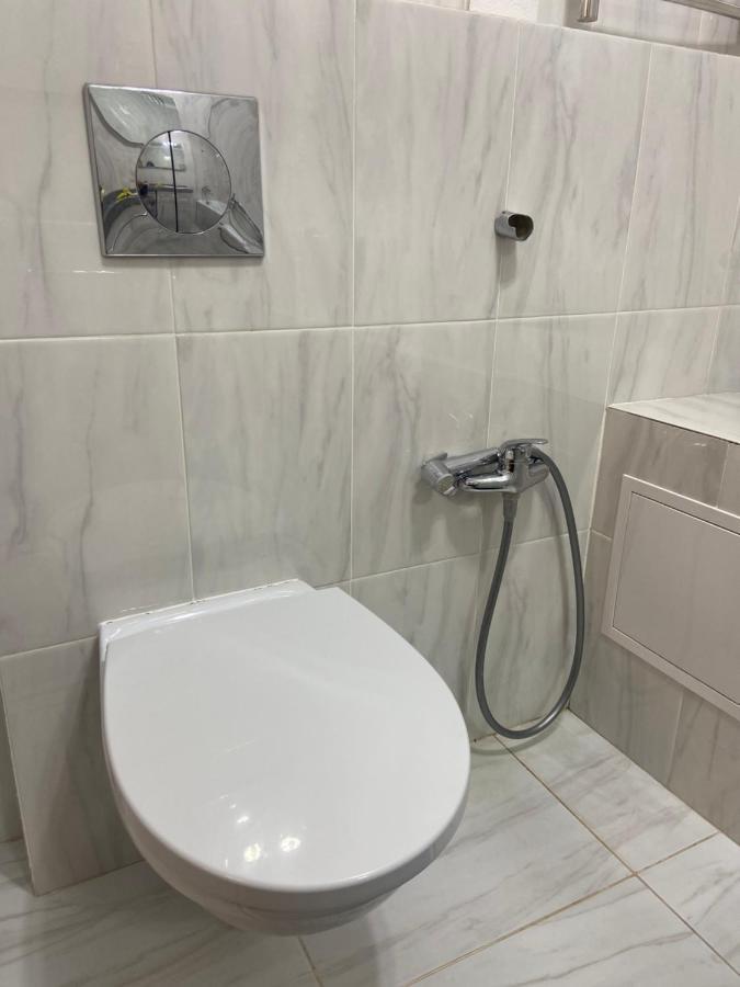 Luxury Apartment Near The Shopping Center Qazaqstan אסטנה מראה חיצוני תמונה